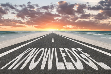 关于美术教学理论的书籍或杂志